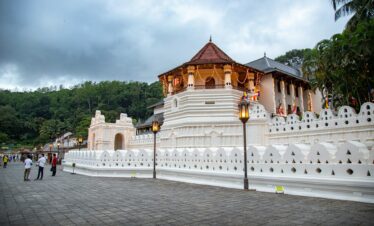 Colombo to Kandy