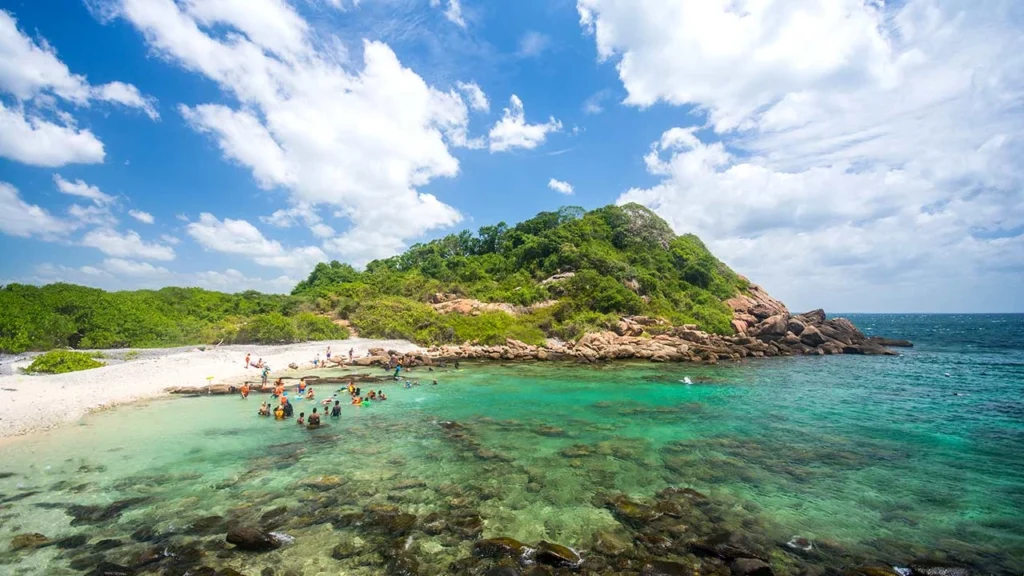 Colombo to Pasikudah